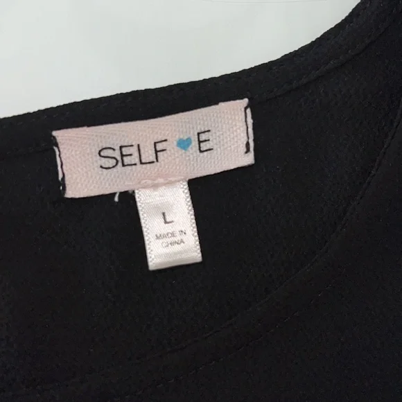 Self 💚 Esteem Bell Sleeve Mid-Crop Pullover Sheer Tie Front Blouse in Jet-black - Picture 6 of 8